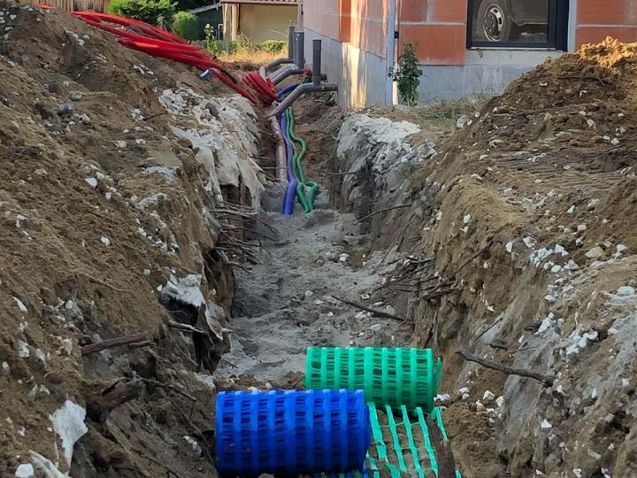 Nous réalisons tous les travaux nécessaires pour rendre votre terrain viable.